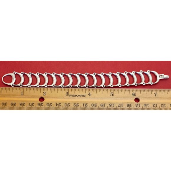 7 1/2 inch, Vintage Crescent Links Silver Tone Bracelet by Monet - F44 - Picture 3 of 3